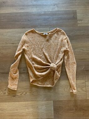 Old navy sweater